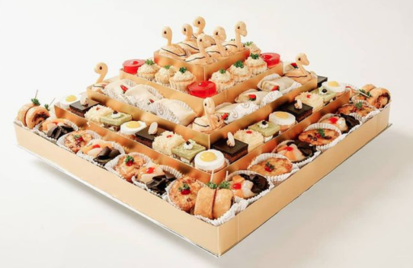 Sweet Pyramid