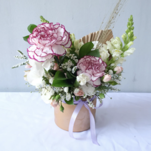 Cute Carnation Bree Gift Shop